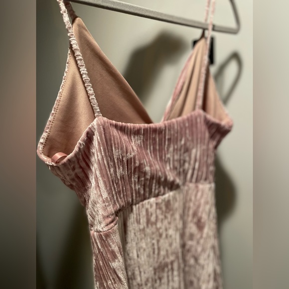 NYE crushed velvet midi dress - Picture 8 of 13